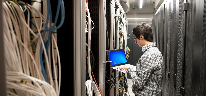 IT Support & Helpdesk